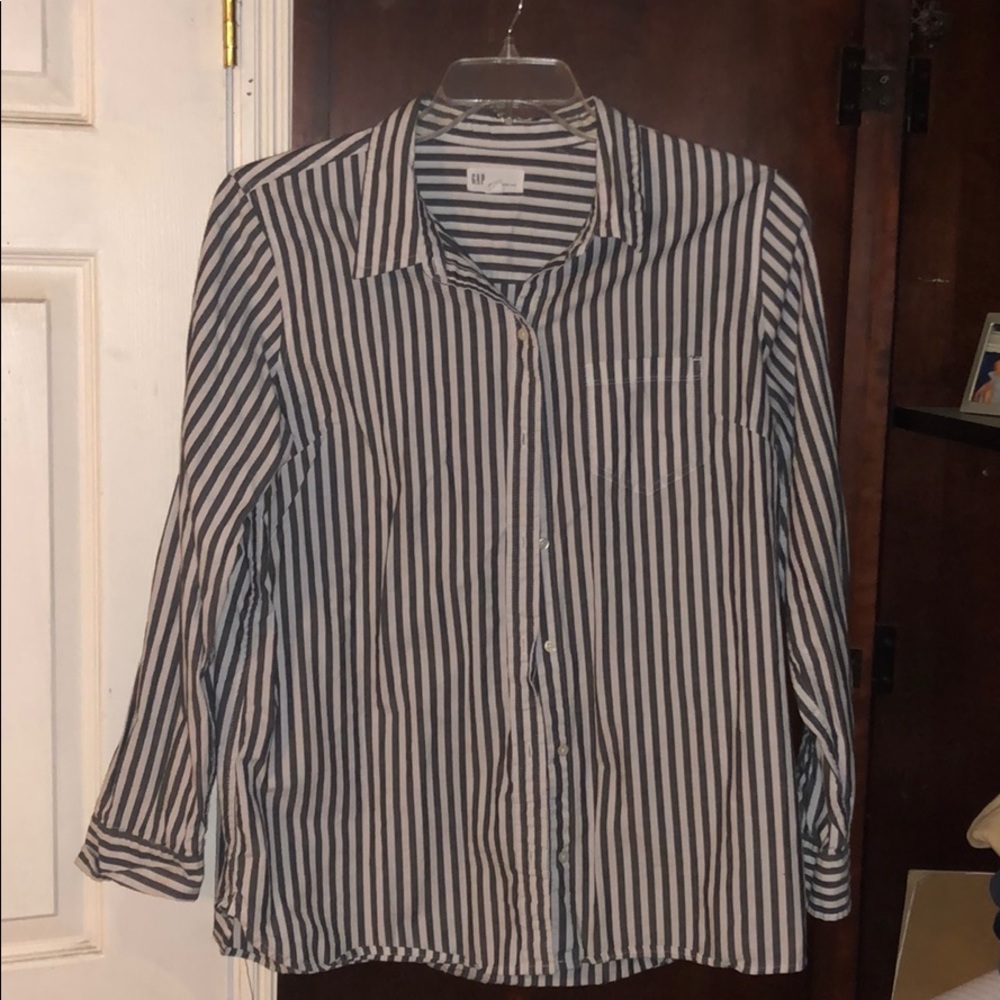 Gap striped button down shirt